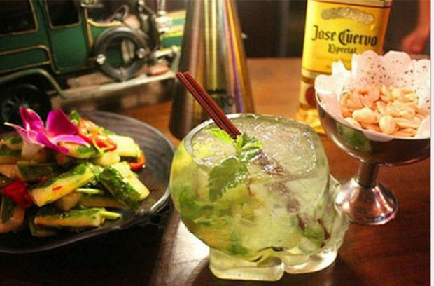 Skull glass creative glass beer - La Costa Azul Foods Co